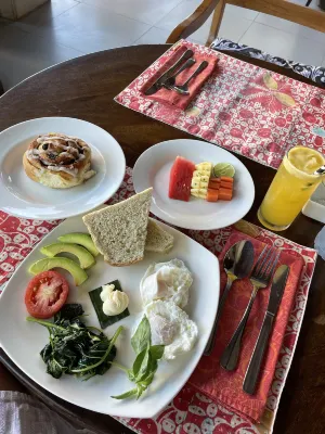 Honeymoon Guesthouse Makanan Photos