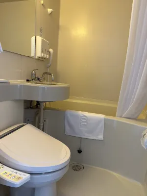 Toyoko Inn Hokkaido Hakodate Ekimae Asaichi Kamar Photos
