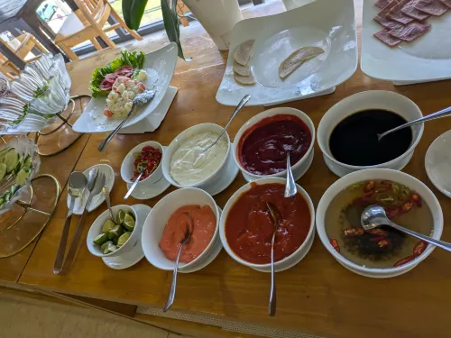 Nhat Minh Hotel and Apartment Restauration Photos