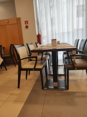 TRYP by Wyndham Porto Centro Hotel Photos