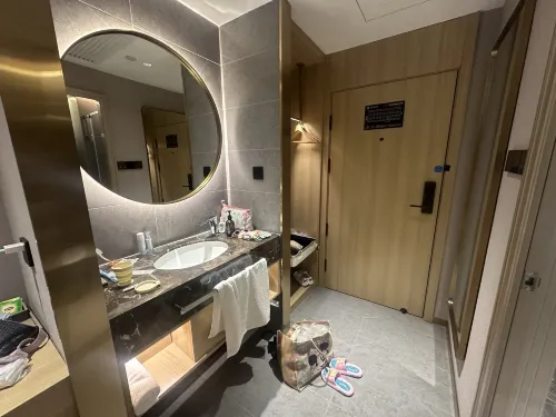 East Sacred Hotel-Very near Beijing Tiananmen Square，the Forbidden City，Wangfujing Subway Station Rooms Photos