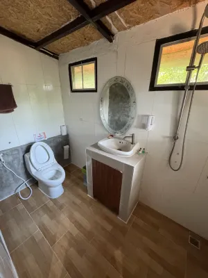 Phi Phi Long Beach Resort & Villa Chambres Photos