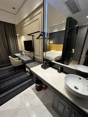 Guangzhou Gangrun East Asia Hotel Rooms Photos