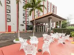 Hotel Dan Inn Araraquara by Nacional Inn Экстерьер Photos