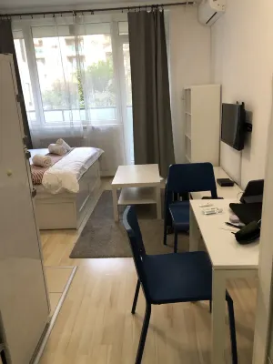 Corvin Center Suites Camere Photos