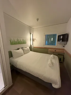 Ibis Budget Belfast City Centre Camere Photos