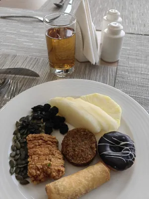 Cristal Amaken Hotel Riyadh Dining Photos