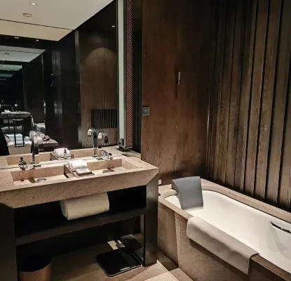 Hyatt Regency Wuhan Optics Valley Rooms Photos