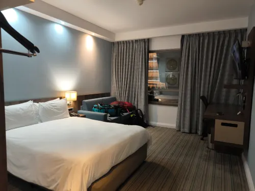 Holiday Inn Express Durban - Umhlanga Zimmer Photos