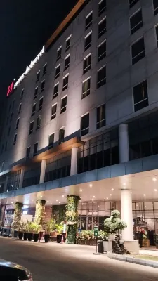 Swiss-Belhotel Airport Jakarta Extérieur Photos