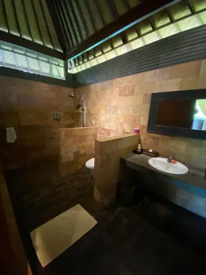 Royal Retreat Villa's Lembongan Rooms Photos