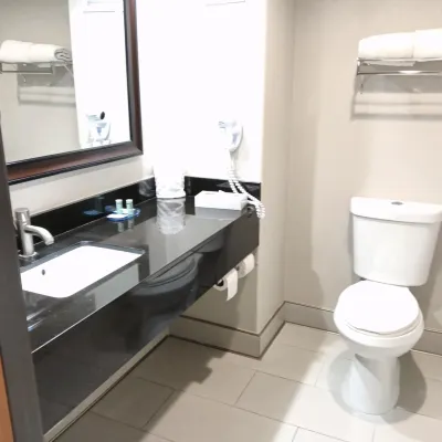 Best Western Lanai Garden Inn  Suites Camere Photos