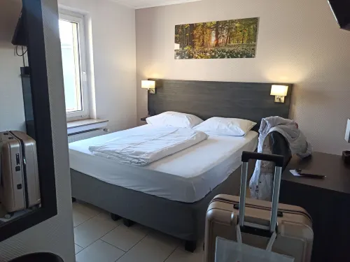 Bivius Hotel Restaurant Luxembourg Rooms Photos