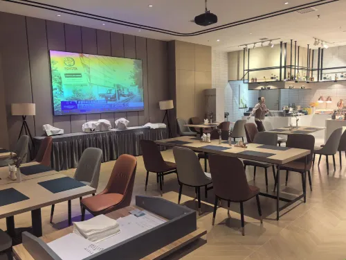 Country Inn & Shenyang North Railway Station Financial Center Subway Station Dining Photos