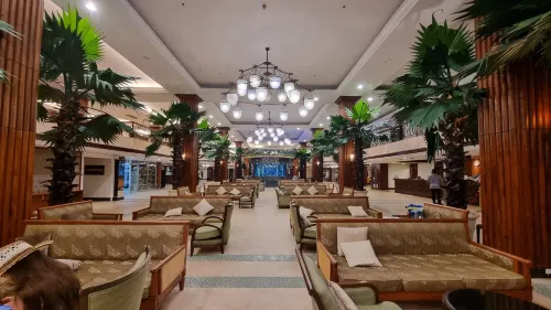 Phuket Graceland Resort and Spa Dining Photos