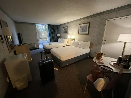 Glendale Express Hotel Chambres Photos