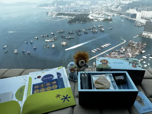 The Ritz-Carlton, Hong Kong Photos