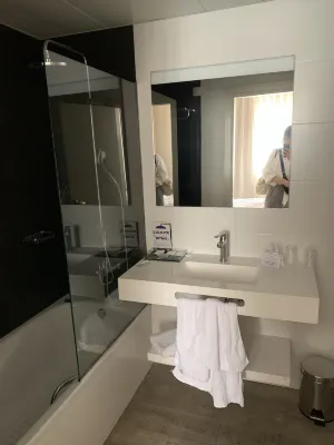 Aparthotel Atenea Barcelona Chambres Photos