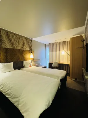 Ibis Château de Fontainebleau Rooms Photos