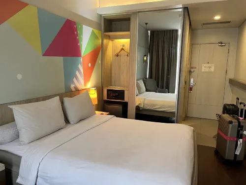 Ibis Styles Jakarta Sunter Kamar Photos