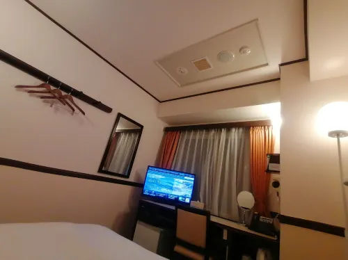 Toyoko Inn Shin-Osaka-Eki Higashi-Guchi Chambres Photos