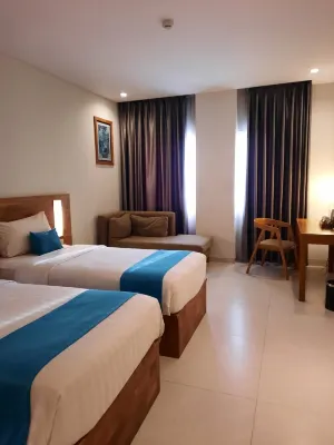 Pollos Hotel & Gallery Rembang Kamar Photos