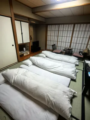 Shiragiku Rooms Photos