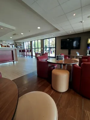 Hôtel Première Classe Bordeaux Mérignac Espaces publics Photos