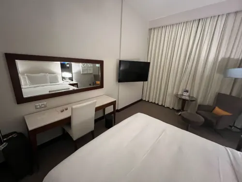 Centro Yas Island Rooms Photos