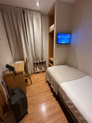 Hotel Serrano Rooms Photos
