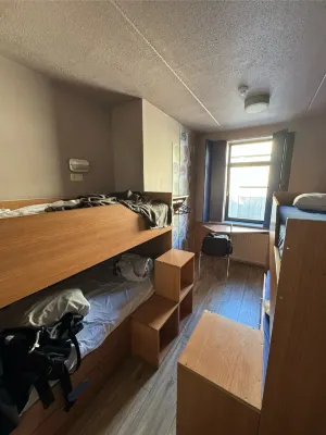 Sleep Well Youth Hostel Chambres Photos