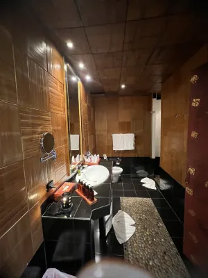 Mom Tri's Villa Royale Номера Photos