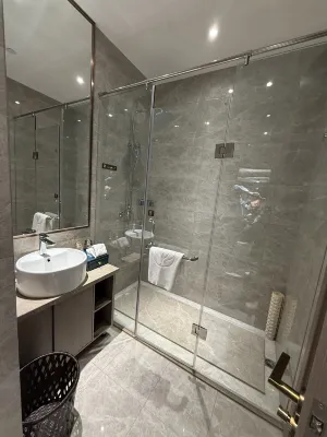 Wutong Building Rooms Photos