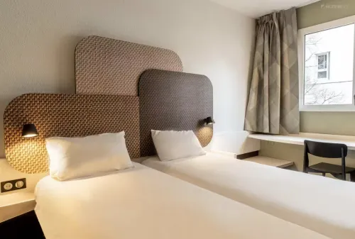 B&B HOTEL Marseille Prado Parc des expositions Chambres Photos