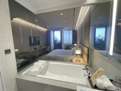 Arbour Hotel and Residence Phòng Photos