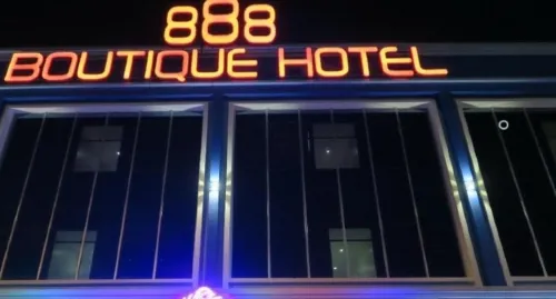 888 Boutique Hotel Extérieur Photos