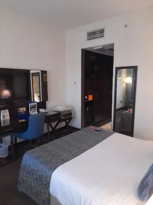 Howard Johnson by Wyndham Bur Dubai Номера Photos