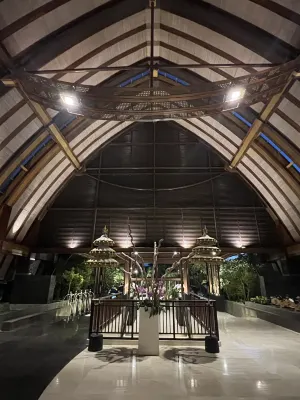 Merusaka Nusa Dua Area Publik Photos