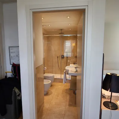 UNA HOTELS Century Milano Camere Photos