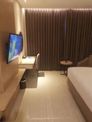 DAFAM Pacific Caesar Surabaya Kamar Photos