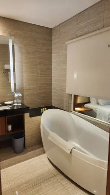 Swiss-Belhotel Airport Jakarta Chambres Photos