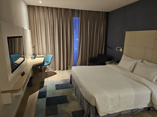 Liberty Central Saigon Riverside Hotel Rooms Photos