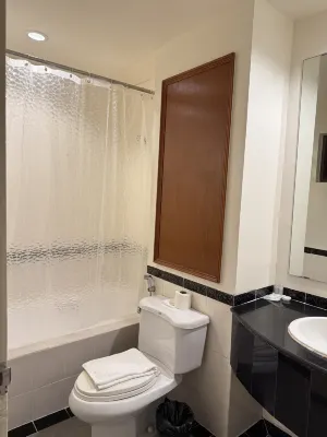 The Victory Residences Bangkok Zimmer Photos