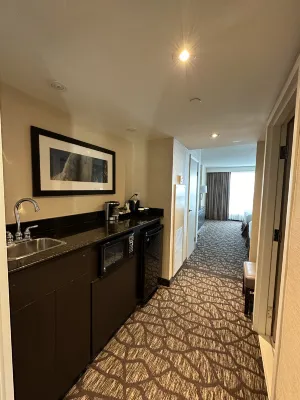 Embassy Suites by Hilton Niagara Falls/ Fallsview Chambres Photos