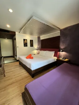 Weekender Resort Rooms Photos