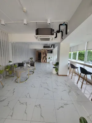 Golden Nest Hotel Espaces publics Photos