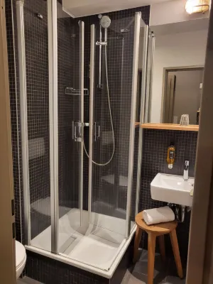 Bold Hotel Frankfurt Messe Zimmer Photos