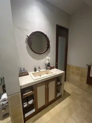 Prabhu Ubud Villa Rooms Photos