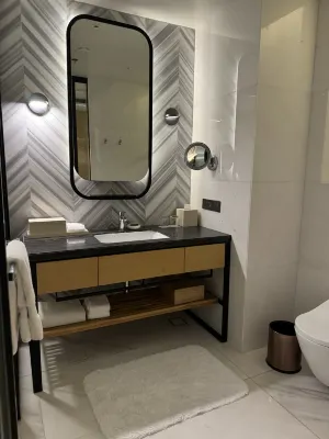 Sheraton Manila Hotel at Newport World Resorts Rooms Photos