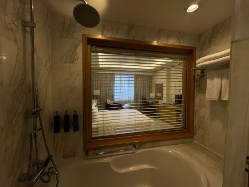 Hilton Garden Inn Hanoi Rooms Photos